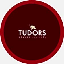Tudors Gömlek