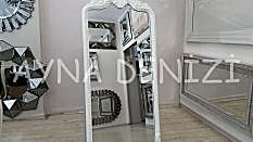 Princess White Model Beyaz Renk Ayaklı Boy Aynası